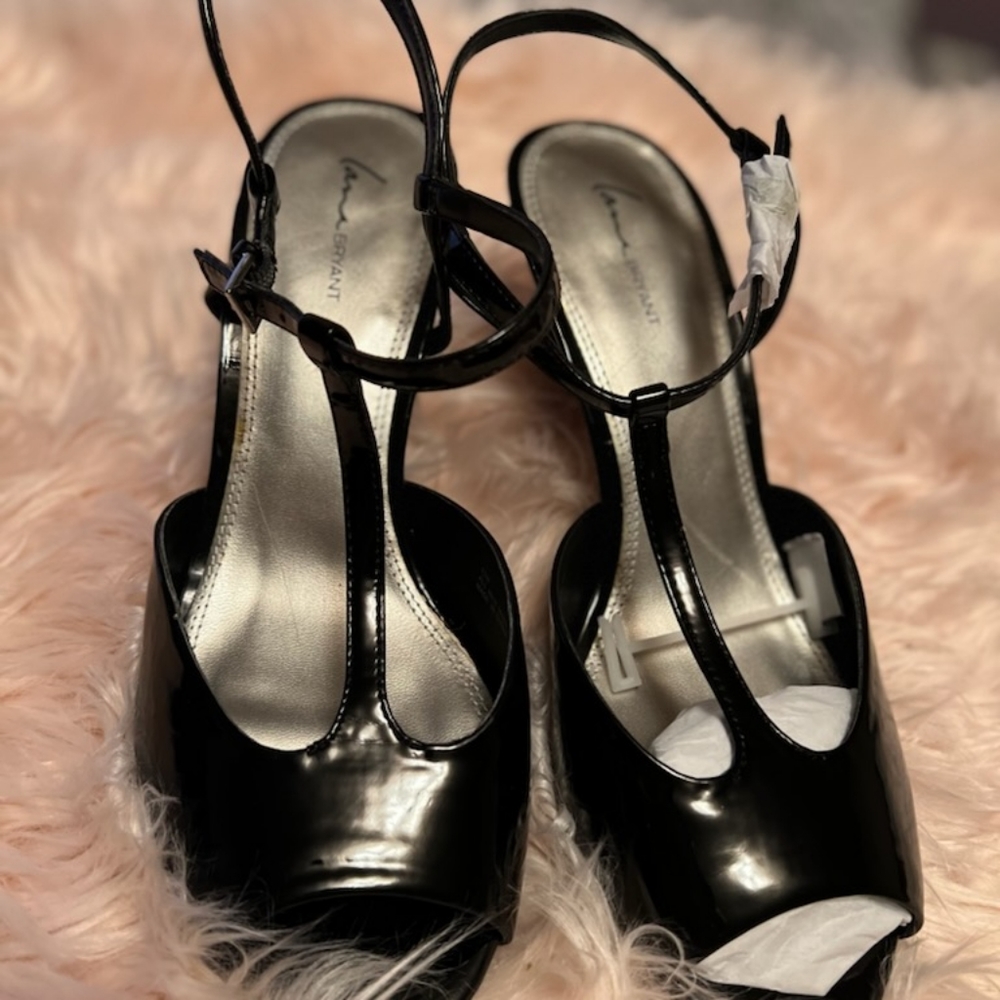 Size 12 women's lane Bryant black high heels